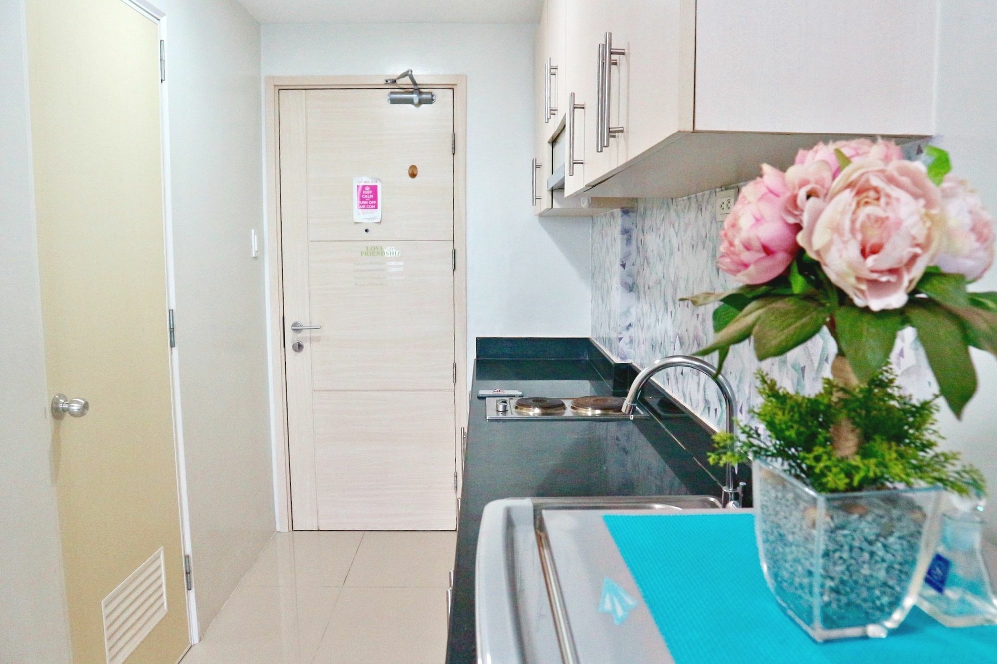 Condodeal At Sea Residences Manille Extérieur photo